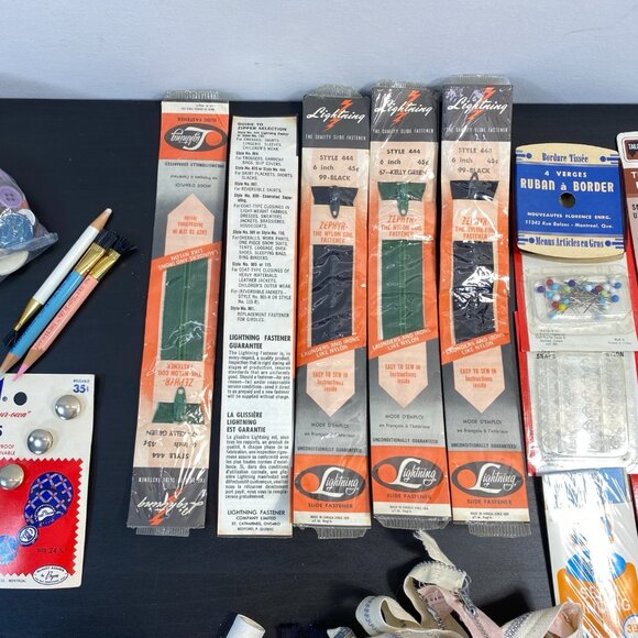 Sewing Tools, Set of 1, Sewing Notions, Zipper, Colorful, Buttons, Washable Pen - Picture 8 of 10